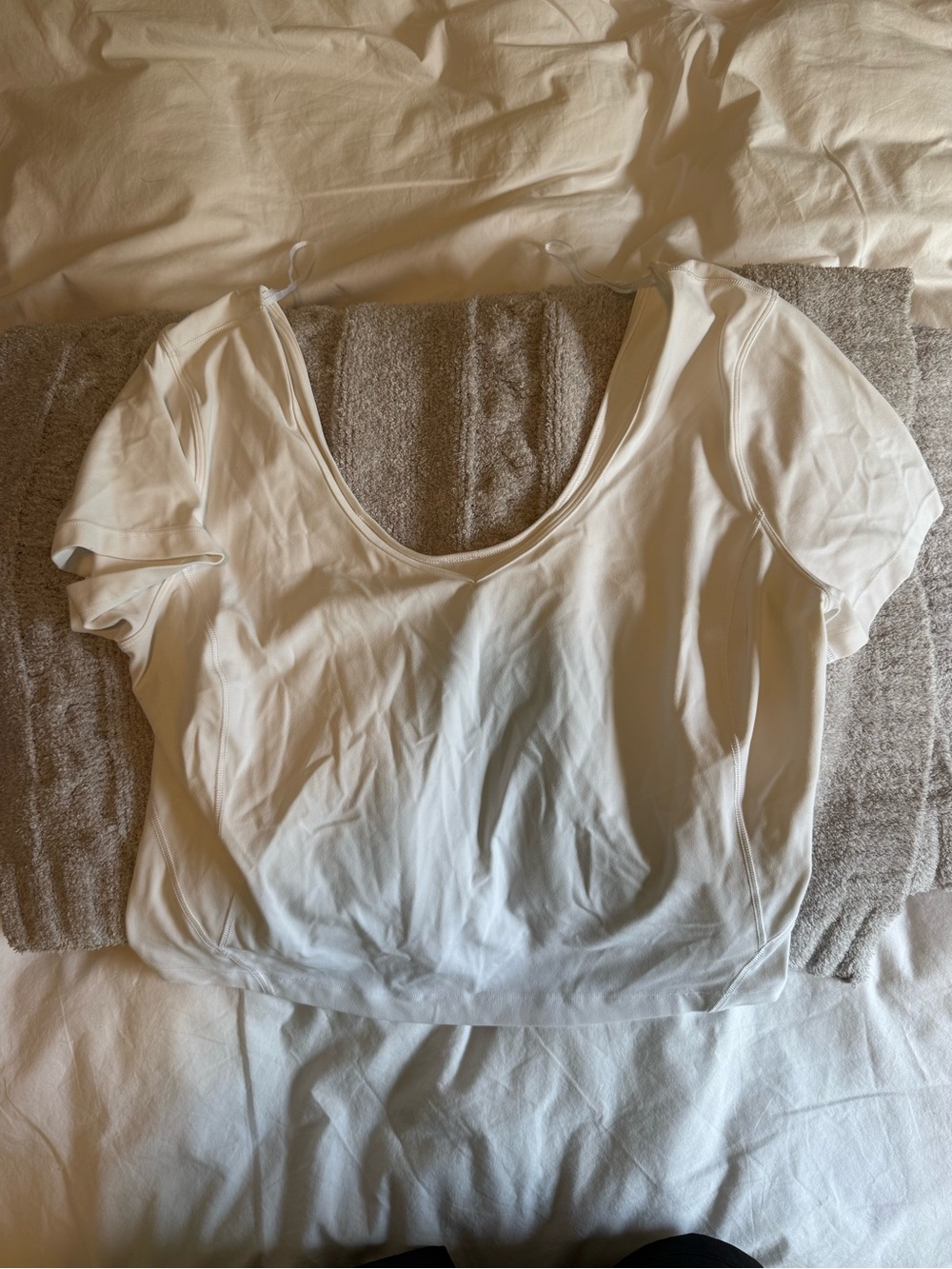 Lululemon Women’s Scoop Neck Short Sleeve Top